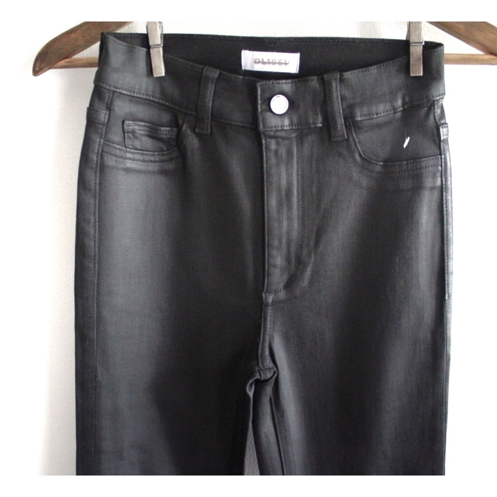 DL1961 NWOT Bridget Boot High Rise Instasculpt Faux Leather Pants 26 2 - Picture 3 of 13
